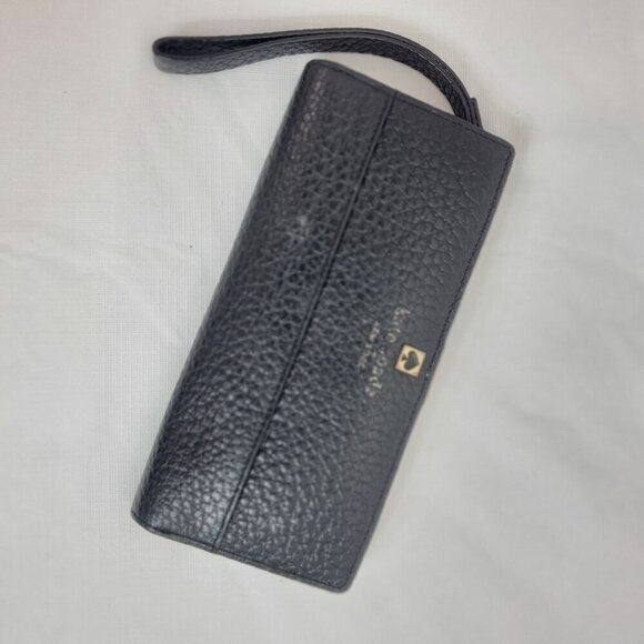 kate spade Handbags - Kate Spade Black Pebbled Leather Wallet Clutch Card Pockets Snap One Size